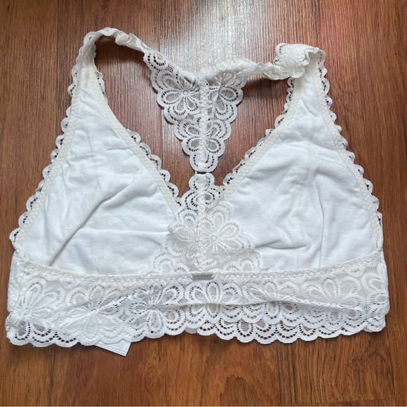 gilly hicks bralette - Picture 3 of 4